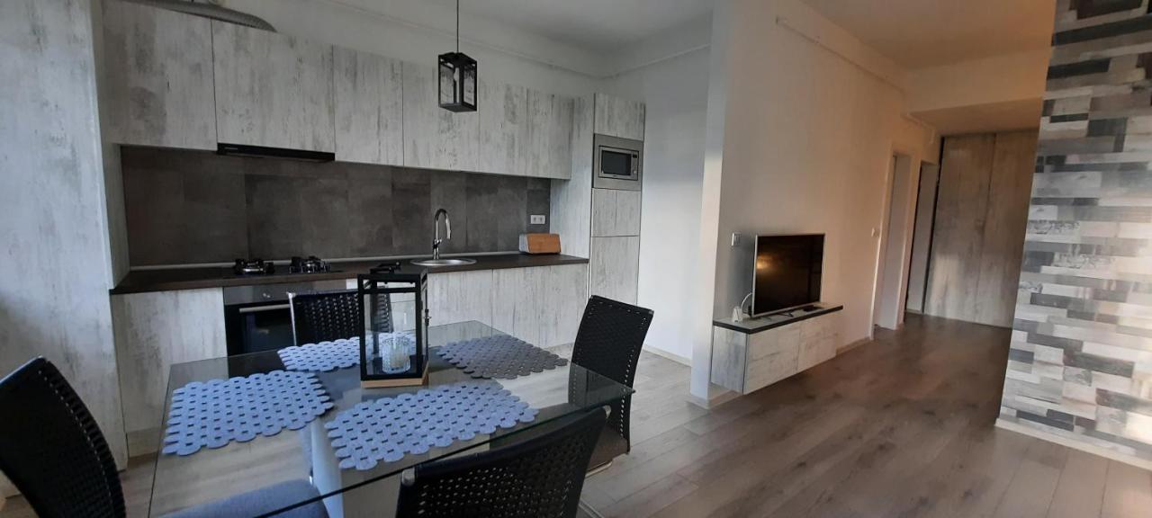 The World Apartament Târgu-Mureş Εξωτερικό φωτογραφία